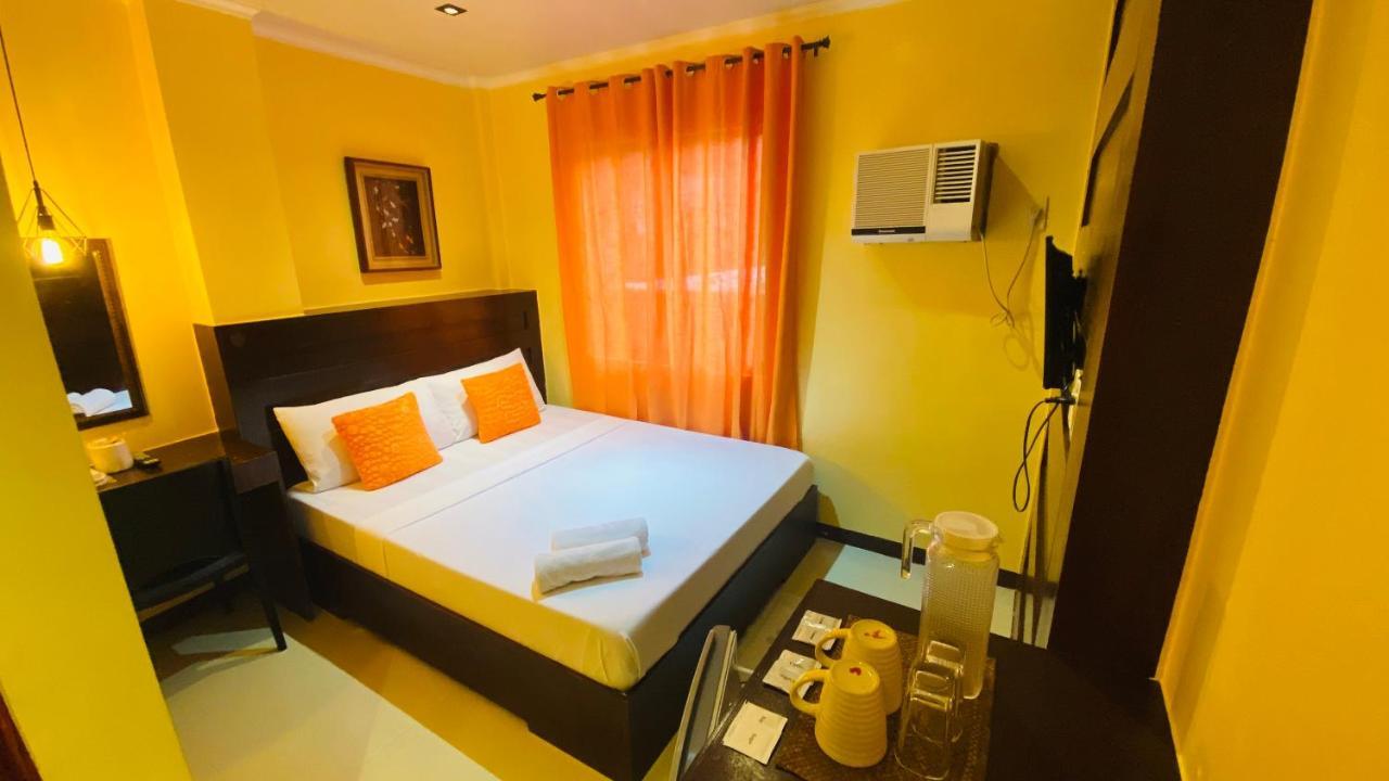 Vicente Aguirre Rooms Boracay Island Buitenkant foto