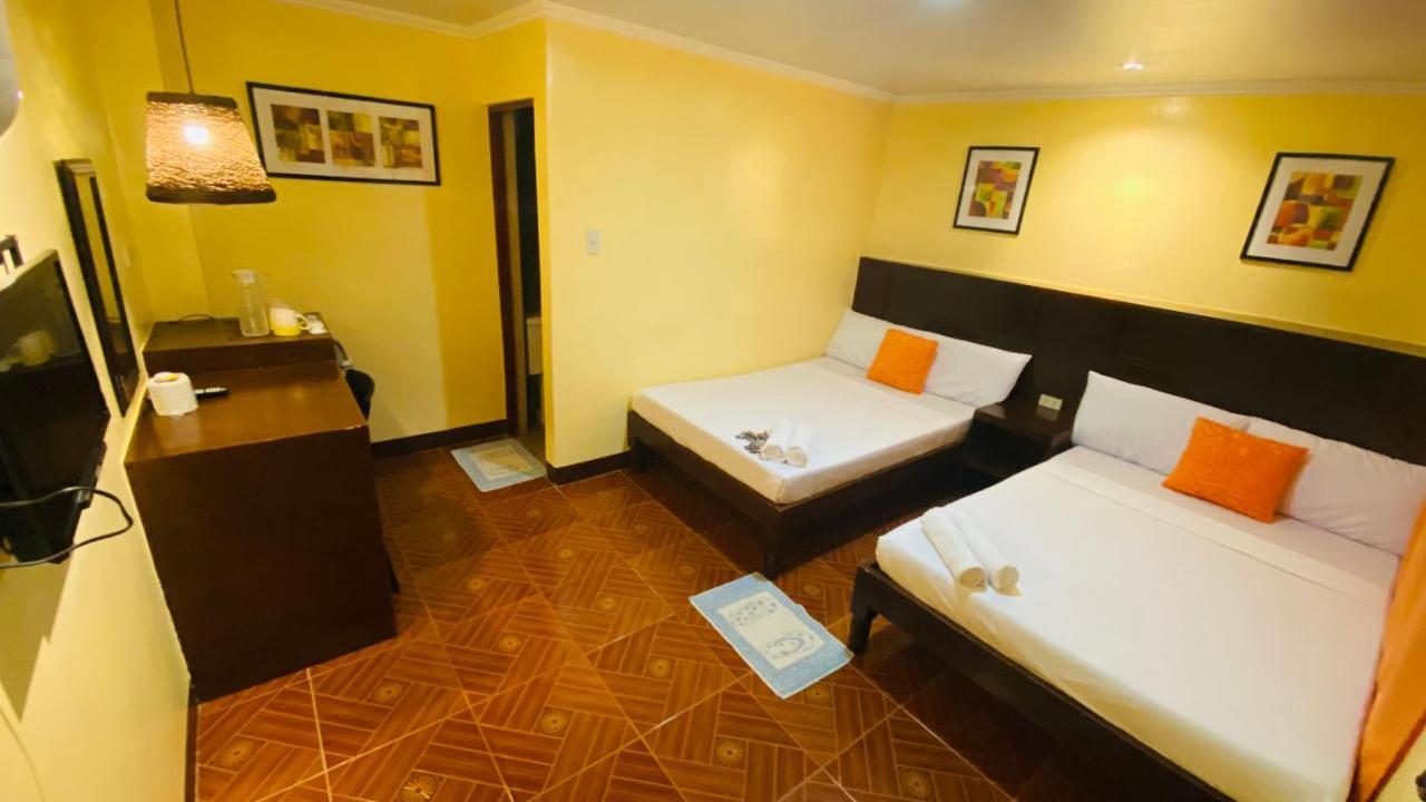 Vicente Aguirre Rooms Boracay Island Buitenkant foto