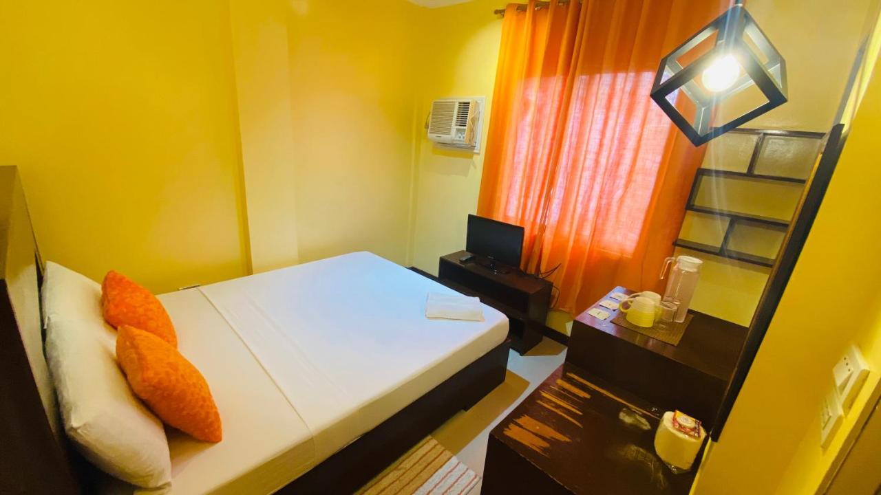Vicente Aguirre Rooms Boracay Island Buitenkant foto